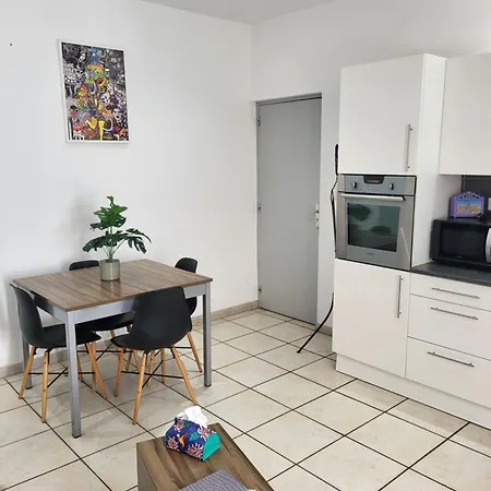 Entre Arenes Et Maison Carree P1 Appartement Nîmes